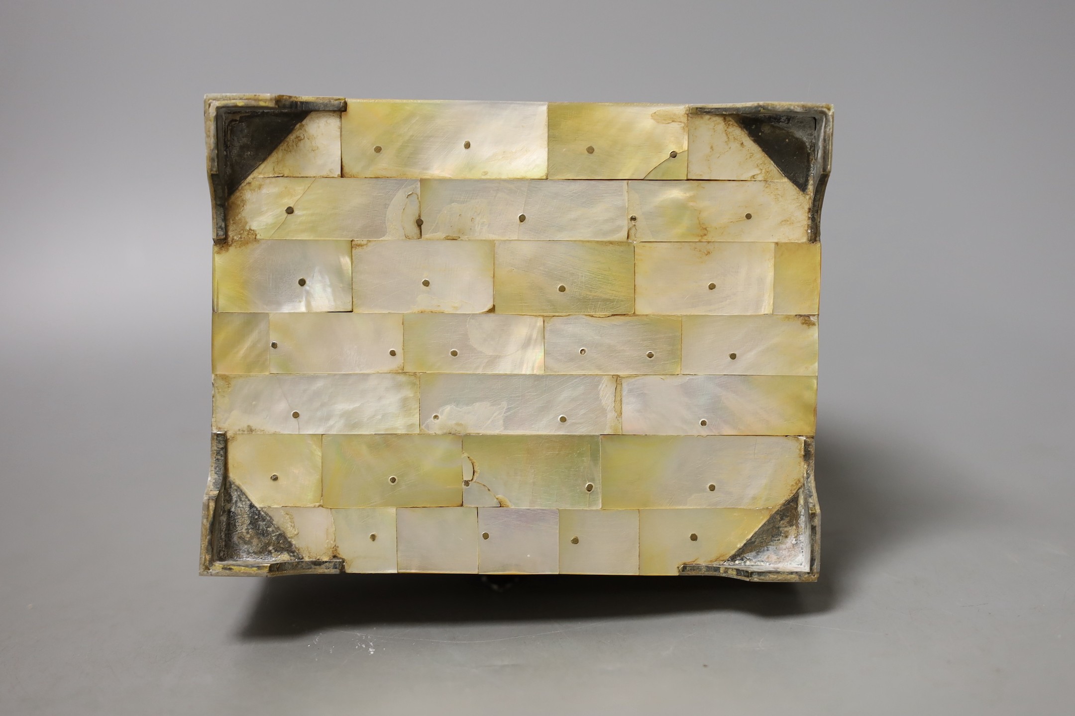 An Indian Goanese mother of pearl casket, 14.5 cms high.